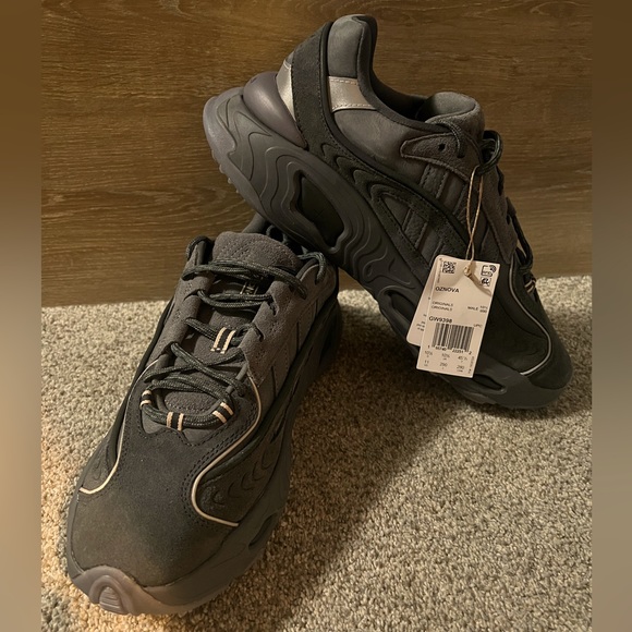 Adidas OZ Nova men’s size 11 New with Tags. - Picture 3 of 4